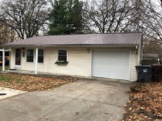 403 N Third St, Pierceton, IN 46562