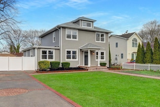 1050 Ocean Ave, Bohemia, NY 11716