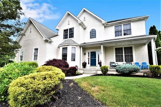 3015 Grace Ln, Pennsburg, PA 18073