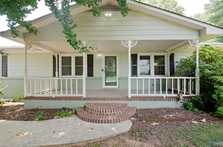12841 Mooresville Rd, Athens, AL 35613