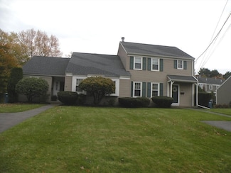 18 Will Dr, Canton, MA 02021