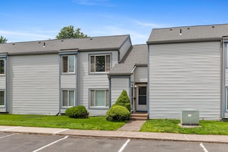128 Candlewood Dr, South Windsor, CT 06074