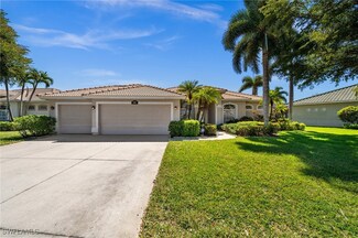 2243 Oxford Ridge Cir, Lehigh Acres, FL 33973