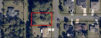 566 Carpenter Ave NW, Palm Bay, FL 32907