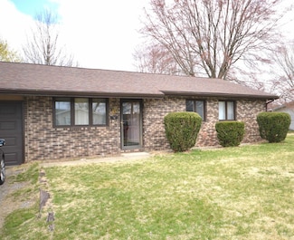 104 Hickory St, Walkerton, IN 46574