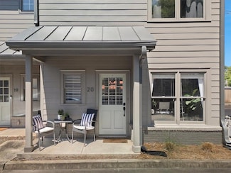 1516 Howell Mill Rd NW Unit 20, Atlanta, GA 30318
