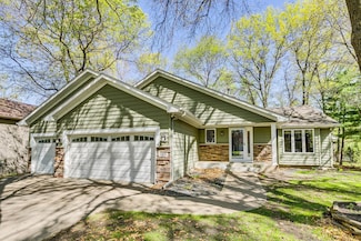 161 White Pine Rd, Circle Pines, MN 55014