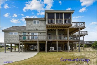 147 S Spinnaker Ct, Duck, NC 27949