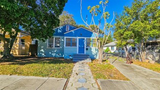 617 Newton Ave S, Saint Petersburg, FL 33701