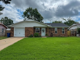 2004 N Hickory St, McAlester, OK 74501