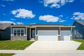 224 11th Ct NW, Bondurant, IA 50035