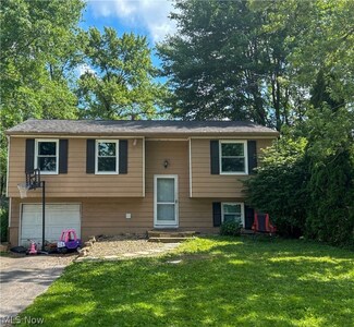 334 Stewart Ave NW, Warren, OH 44483