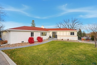 1102 Flormann St, Rapid City, SD 57701