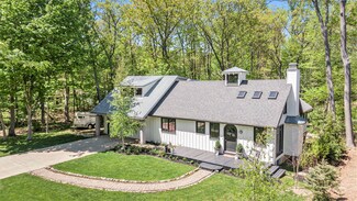 6909 2nd St, Douglas, MI 49406