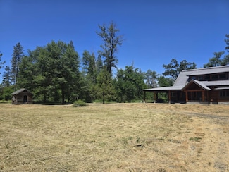 4420 Holland Loop Rd, Cave Junction, OR 97523