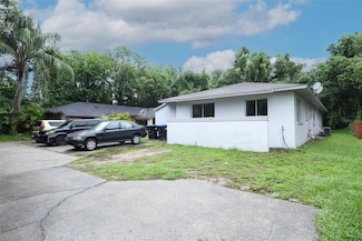 913 Monroe Ct, Apopka, FL 32703