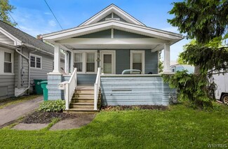 206 71st St, Niagara Falls, NY 14304