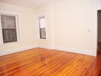 1378 Beacon St Unit 4, Brookline, MA 02446