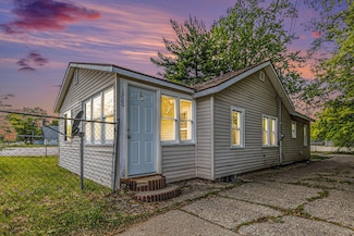 1200 E Broadway Ave, Norton Shores, MI 49444