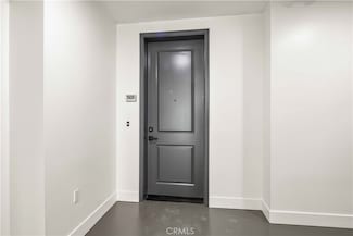 11714 Archwood St Unit 403, North Hollywood, CA 91606