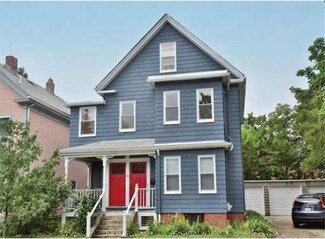 28 Cedar St Unit 2, Somerville, MA 02143