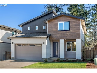 16810 SE Shimmering Leaf St, Happy Valley, OR 97086