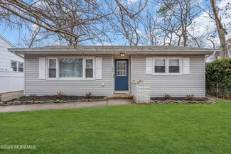 1275 Spruce St, Forked River, NJ 08731