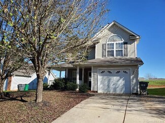 6906 Vernon Wood Ln, Charlotte, NC 28262
