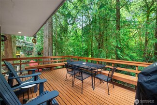 735 E Promontory Rd, Shelton, WA 98584