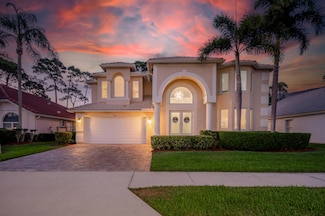 172 Bent Tree Dr, Palm Beach Gardens, FL 33418
