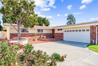 535 N Wayfield St, Orange, CA 92867