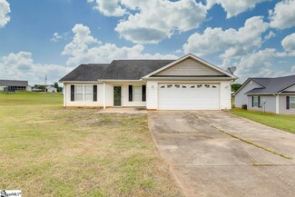109 Wild Turkey Rd, Williamston, SC 29697