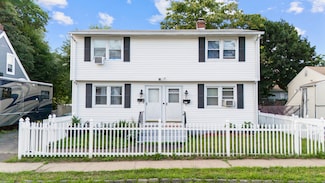 81 W Easton St, Hamden, CT 06514
