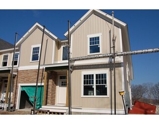 100 Baldwin Ave Unit 4, Woburn, MA 01801