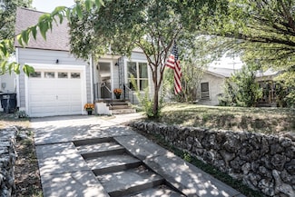 1864 Highland Ave, Fort Worth, TX 76164