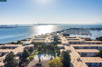 3 Commodore Dr Unit 361, Emeryville, CA 94608