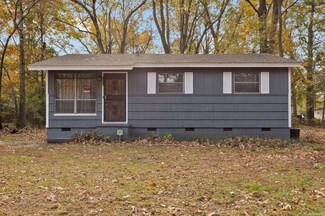 7325 Knollwood Rd, Little Rock, AR 72209