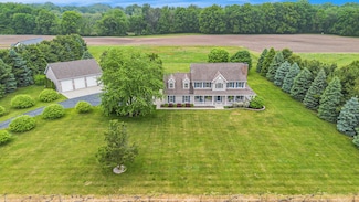 2191 W Linco Rd, Stevensville, MI 49127