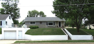 232 E Thielke Ave, Appleton, MN 56208