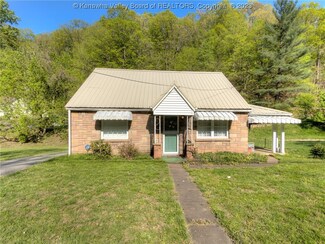 4840 Big Tyler Rd, Cross Lanes, WV 25313