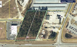 8067 Fayetteville Rd, Raeford, NC 28376