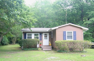 436 W Point Rd, Lancaster, VA 22503