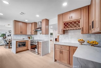9171 Regatta Dr, Huntington Beach, CA 92646