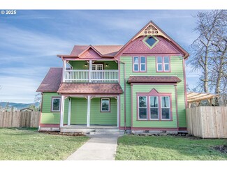 506 S Douglas St, Cottage Grove, OR 97424