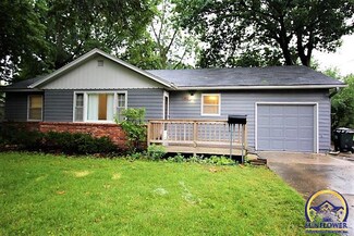 1311 W 19th Terrace, Lawrence, KS 66046