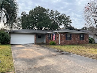 723 Clark Dr NW, Fort Walton Beach, FL 32547
