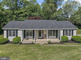 415 Frog Hollow Rd, Oxford, PA 19363