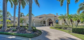 7320 Barclay Ct, University Park, FL 34201