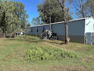 124 Sweet Pine Ln, Bradford, AR 72020