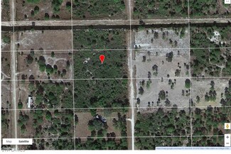 820 S Palm St, Montura, FL 33440
